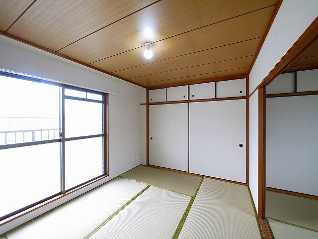 その他部屋・スペース　明るい和室です
