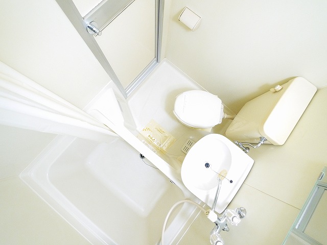 バス・シャワールーム　日々の疲れを癒すお風呂付です