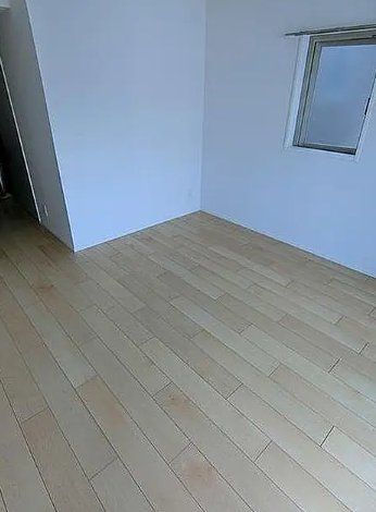 居室・リビング　玄関