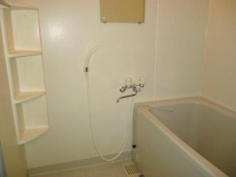 バス・シャワールーム　バス