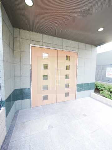 エントランス　リライフ浅草店