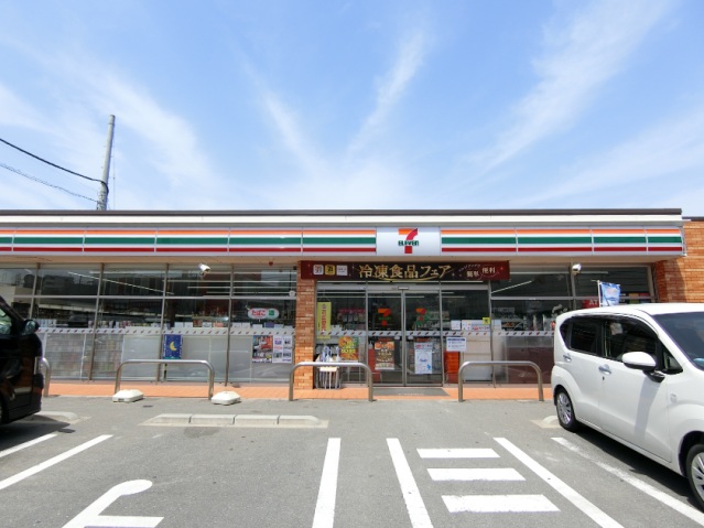 コンビニ　セブンイレブン　徒歩6分（コンビニ）まで480m
