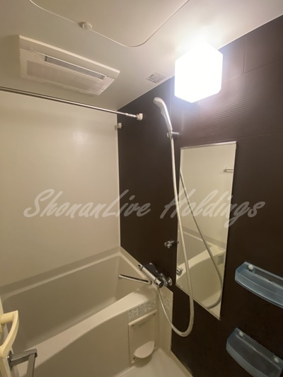 バス・シャワールーム　浴室乾燥機付き