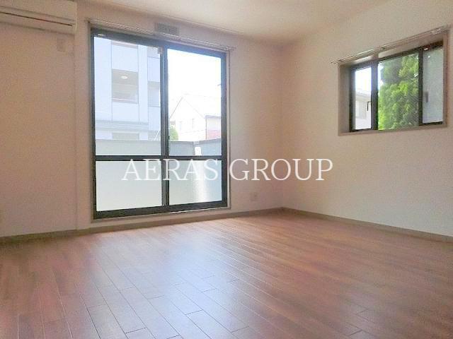 居室・リビング　同仕様タイプ