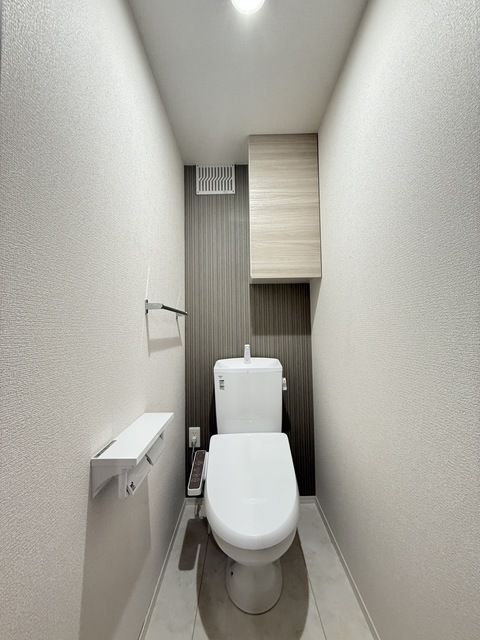 トイレ　同施工会社参考写真です