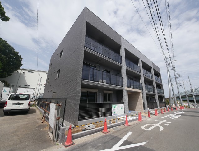 建物外観　★お部屋探しは（０４６－２３６－３９３９）住まナビＮＥＸＴ★