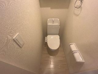 トイレ　シャワー付トイレ