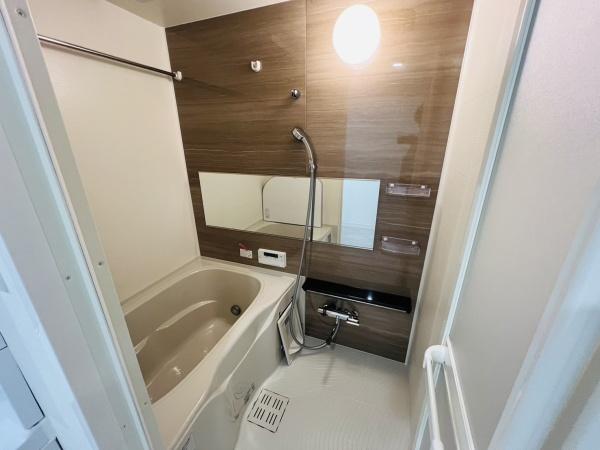 バス・シャワールーム