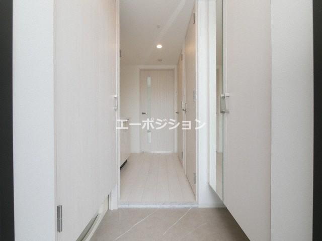 玄関　エスリード難波ザ・メゾン