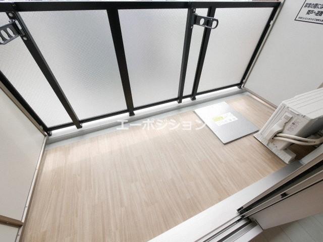 バルコニー　エスリード難波ザ・メゾン