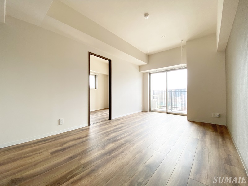 居室・リビング　11.8帖のリビングです☆