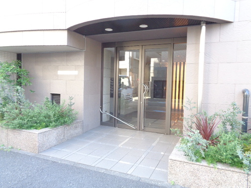 その他　エントランス　※2019年10月撮影