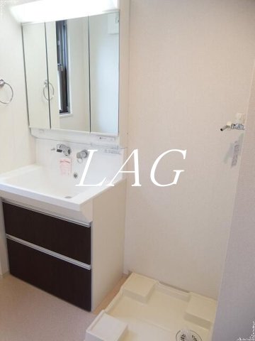 洗面設備　洗面台です。