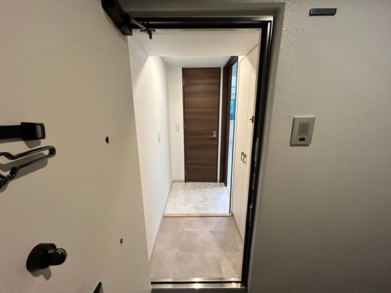 玄関　※別部屋の写真です