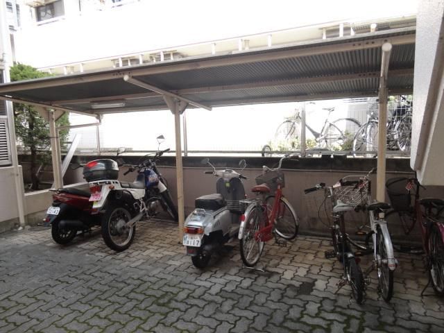 その他　★屋根付き自転車置き場★
