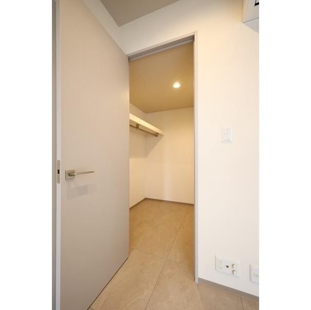 収納　写真は同タイプ住居です。