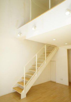 居室・リビング　写真は同タイプ住居です。