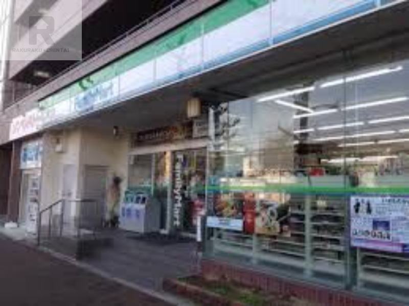 コンビニ　ファミリーマート城東鴫野西店（コンビニ）まで231m
