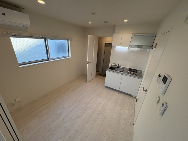 居室・リビング　ゆったりとした居間です