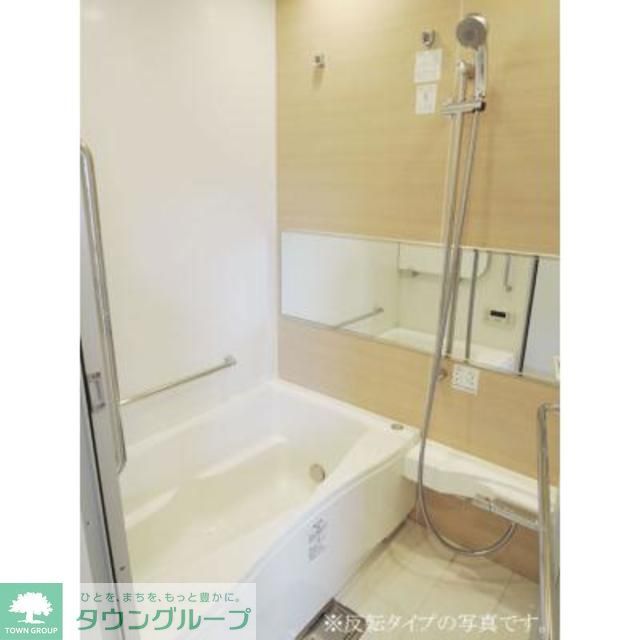 バス・シャワールーム　※写真は同タイプ住戸です。
