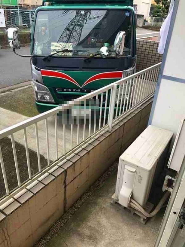 バルコニー　現況優先