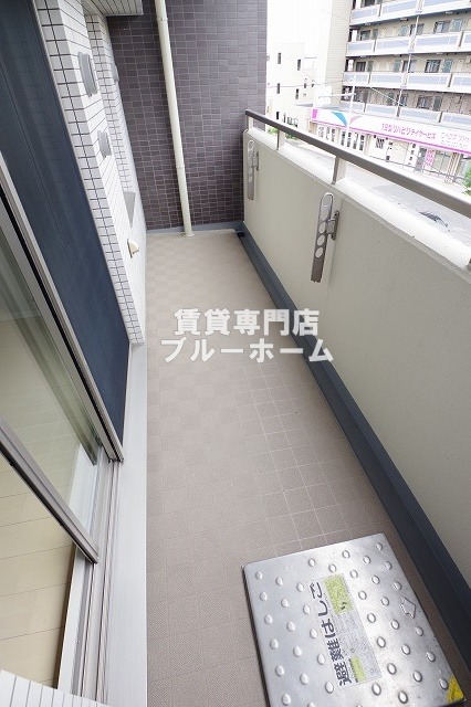 バルコニー　南向きのバルコニー！