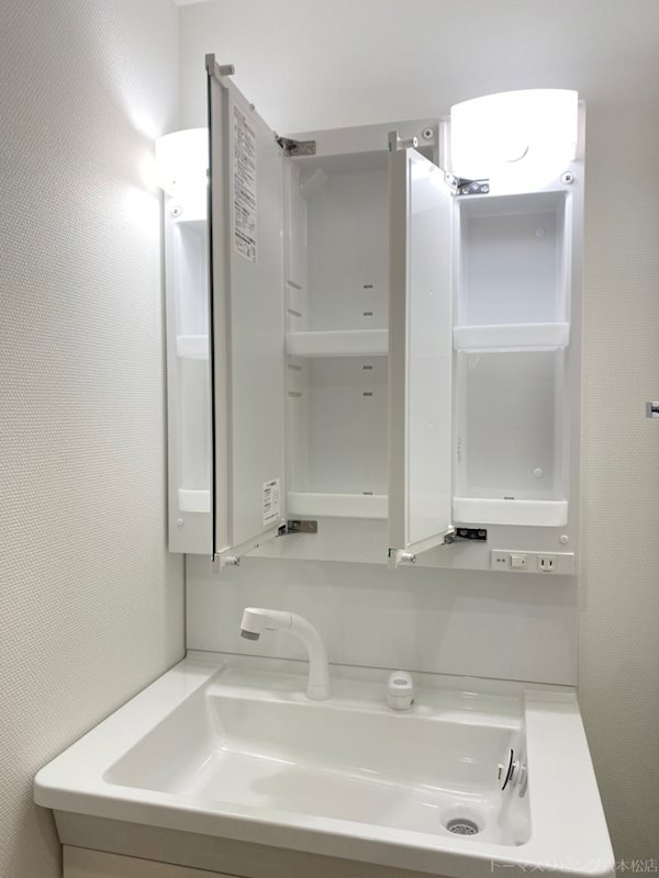 洗面設備　※参考写真