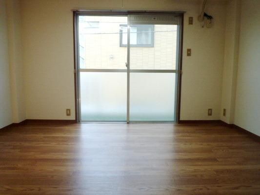 その他部屋・スペース　明るい洋室