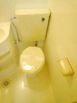 トイレ　清潔感あるトイレ