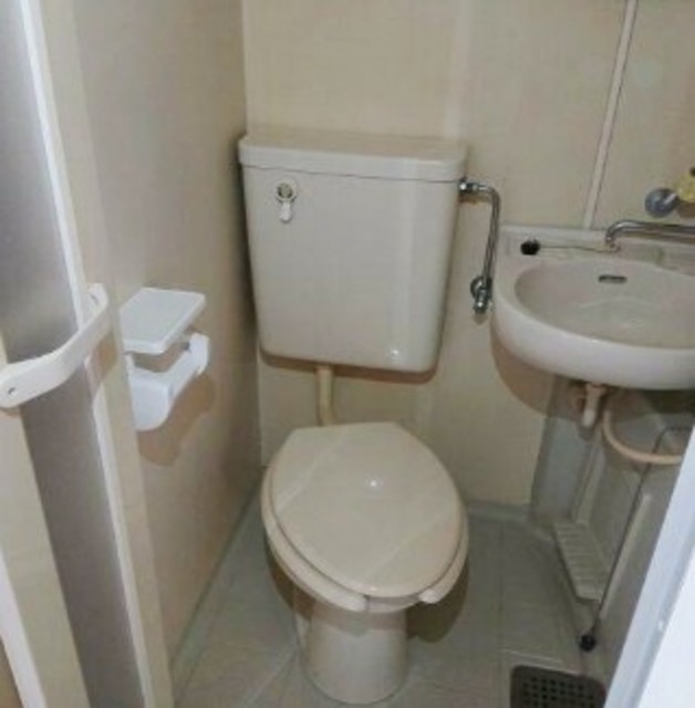 トイレ　別部屋参考写真
