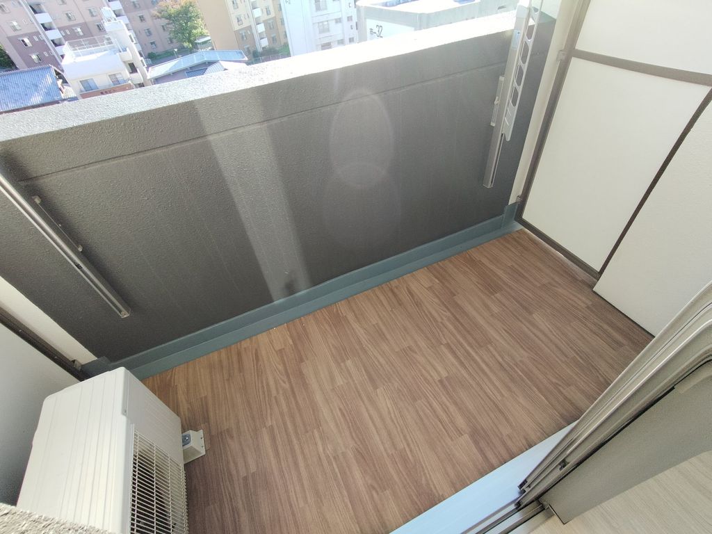 バルコニー　バルコニー