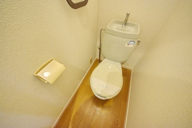 トイレ　★お部屋探しはタウンハウジング稲田堤店まで★