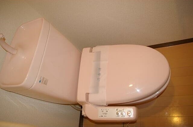 トイレ　※同仕様写真