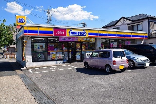 コンビニ　ミニストップ熊ノ前店（コンビニ）まで450m
