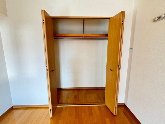 収納　※別の部屋の写真になります。