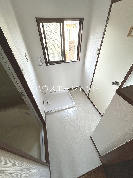 その他　室内洗濯機置き場です。