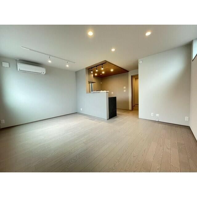 居室・リビング　Ｎｏａｈ東池袋　豊島区東池袋５