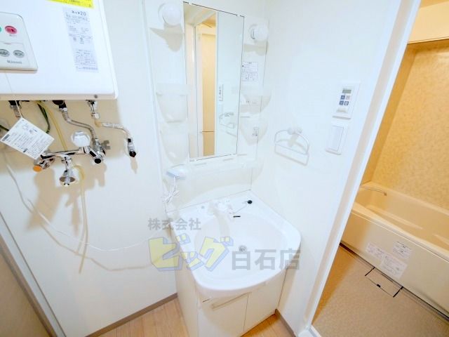 洗面設備　シャンプードレッサー完備しています♪