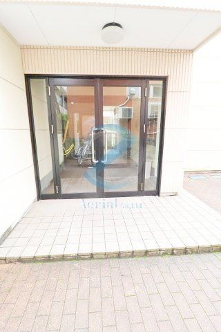 エントランス　エントランス