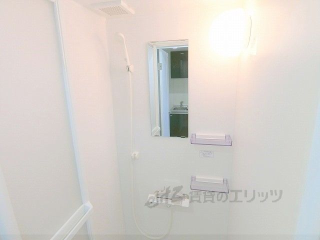 バス・シャワールーム　バスルーム