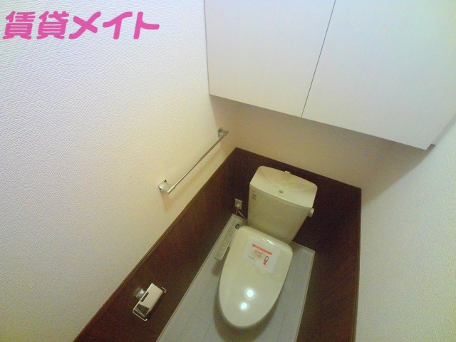 トイレ　同物件別室画像