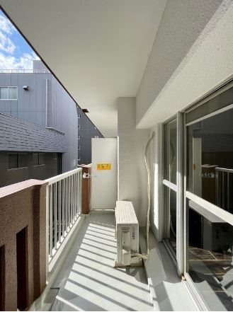 バルコニー　別室参考画像