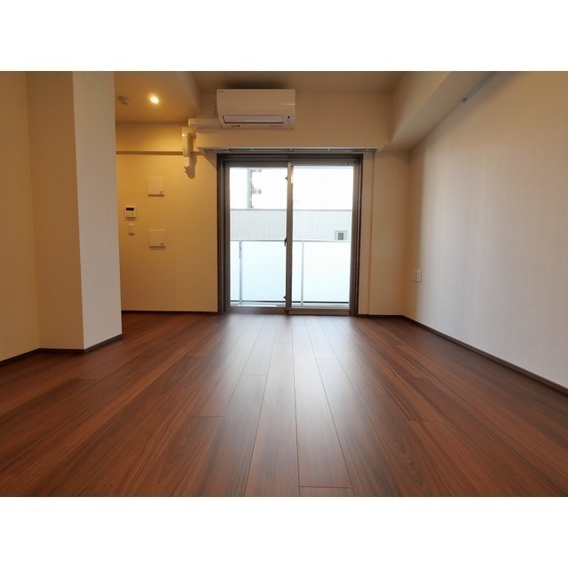 居室・リビング　３階同タイプ写真転用