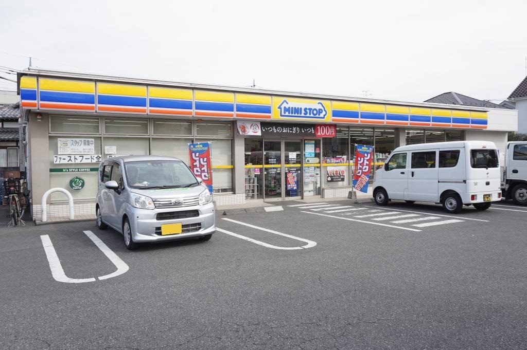 コンビニ　ミニストップ 川口赤井店（コンビニ）まで58m