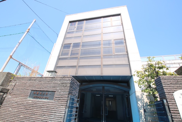高校・高専　桜花学園高等学校 体育館センター南館（高校・高専）まで1000m