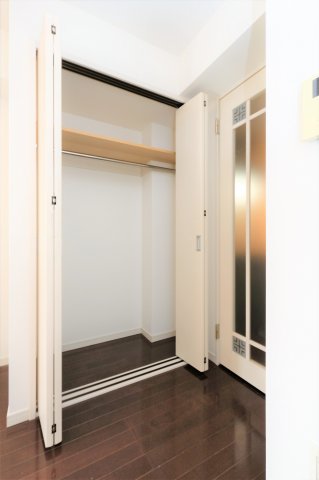 収納　参考写真（同物件別部屋）