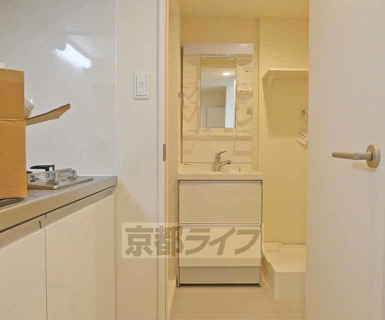 洗面設備　独立洗面台です！