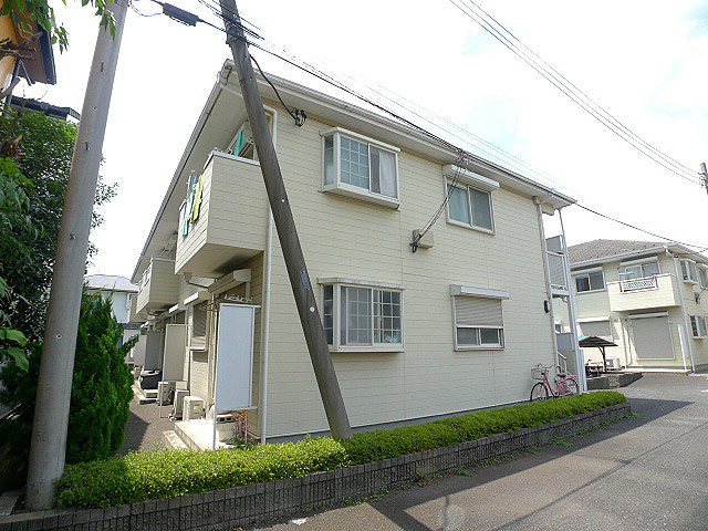 建物外観　エクレール3のご紹介は住まいの窓口　アソシエにお任せ下さい。