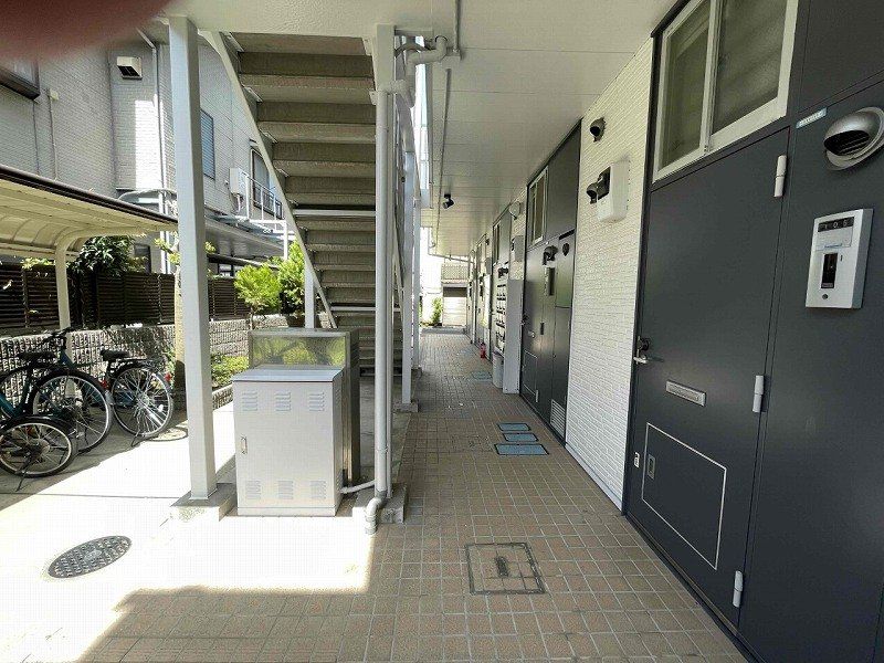ロビー　1階廊下
