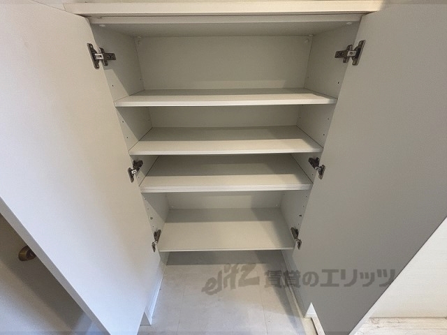 収納　下駄箱